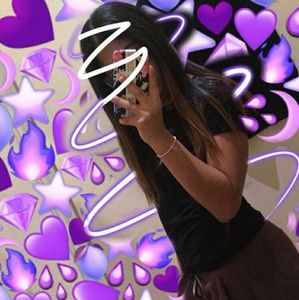 Meet your Posher, Malaak